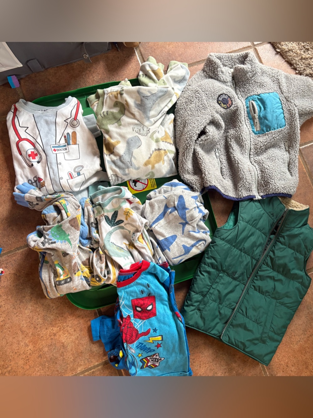 Green Puffer Vest + Gray Sherpa Jacket Set with Mixed Pajamas 3t